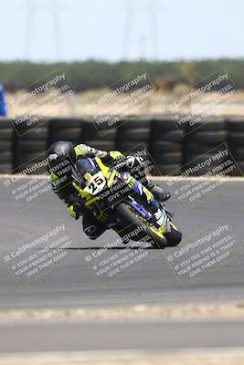media/Jul-19-2025-TrackDaz (Sat) [[ff1509a44a]]/A Group/12pm (Turn 1)/